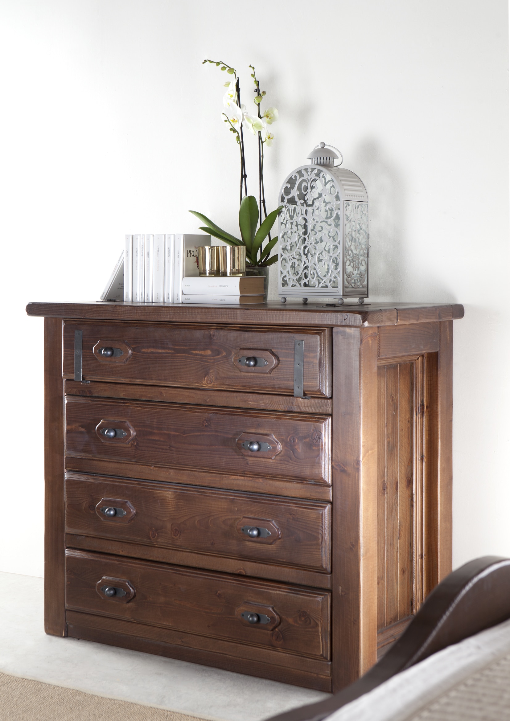 First sample avatar image